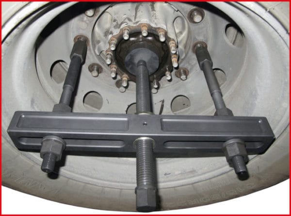 Kstools 460.1765 Yleismallinen kuorma-auton pyörännavan irrotussarja, 27-osaa - Image 4